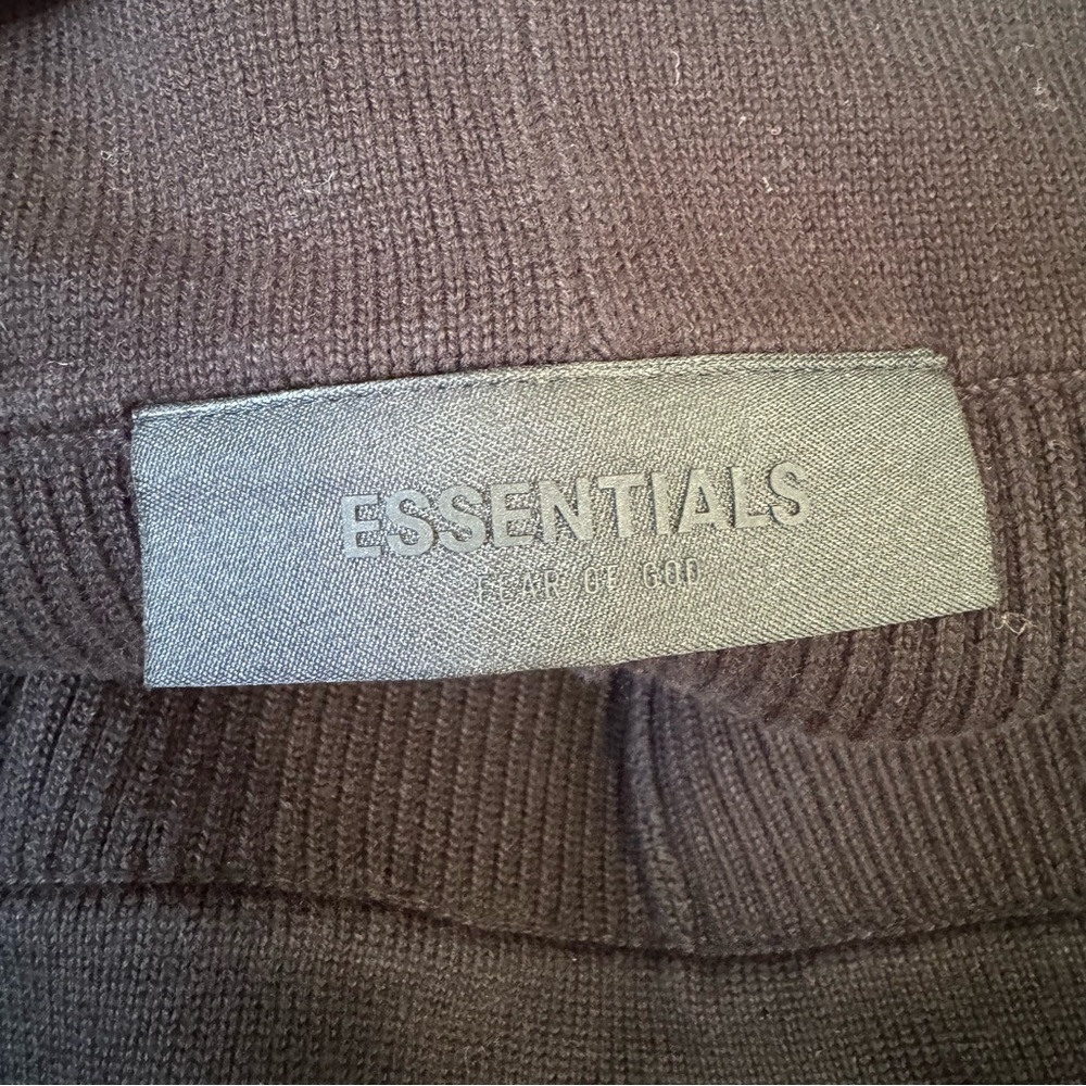 Essentials Fear of God Black Ribbed Biker Shorts - Picture 3 of 8